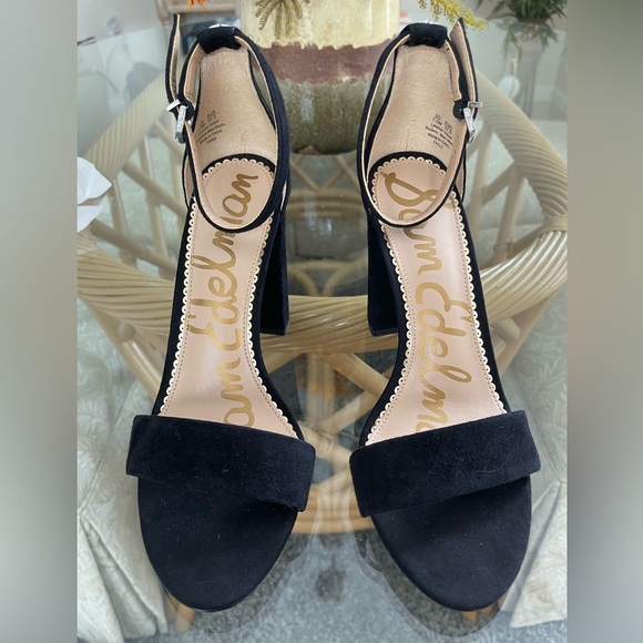 Sam Elderman like new black suede open toe, chunky heels, size 7.5. - Picture 2 of 12